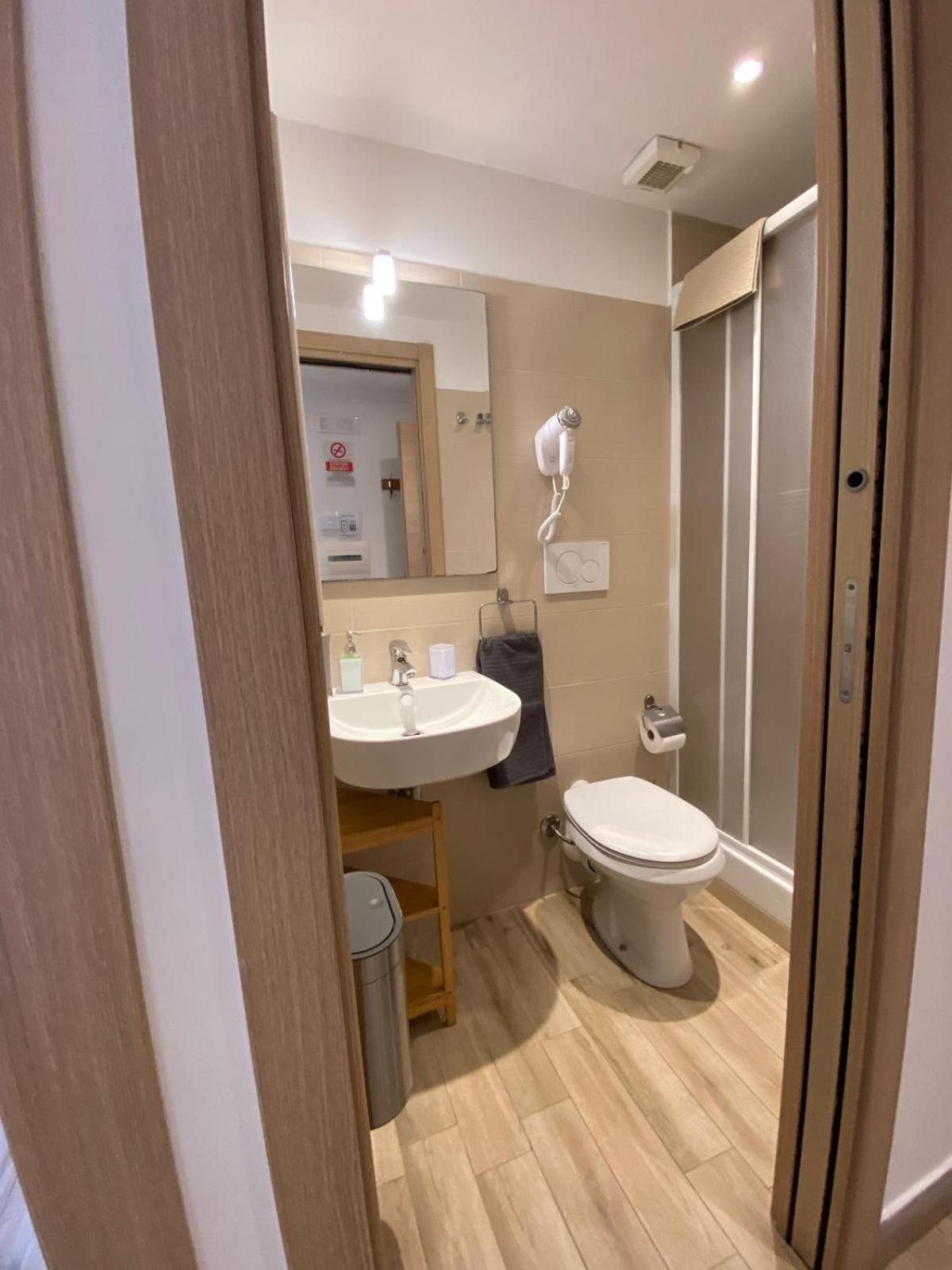 Dimora Vaticano Apartments Рим Екстер'єр фото